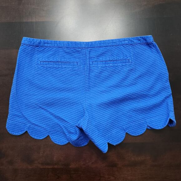 Lilly Pulitzer Magnolia Scalloped Hem Shorts Size 14 - Picture 4 of 4